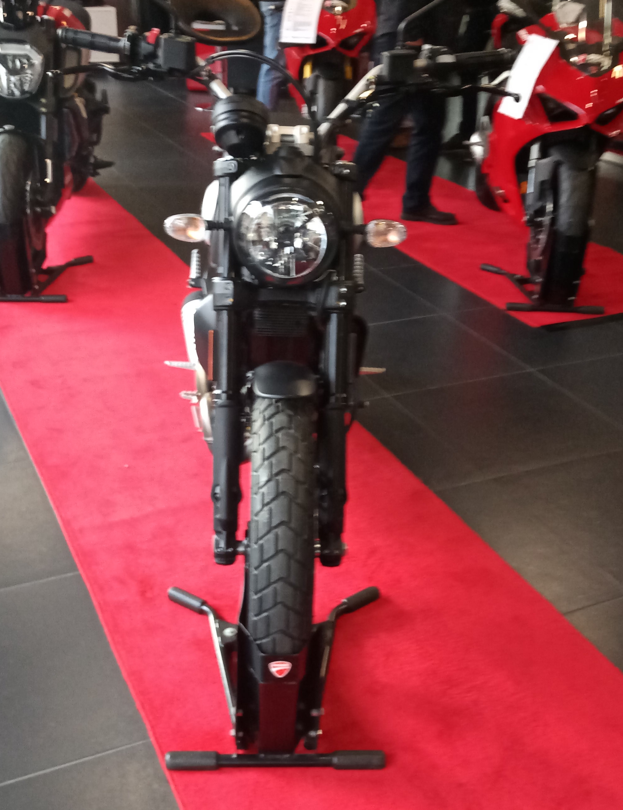 Ducati Scrambler Icon Dark