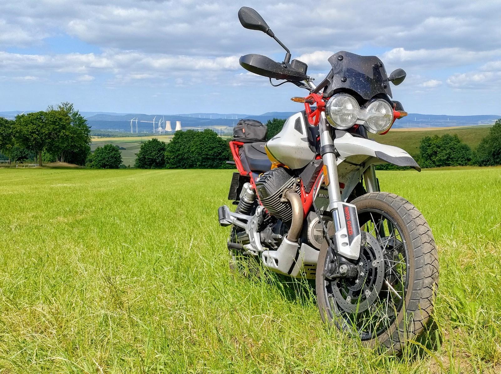 moto-guzzi_v85_grohnde.jpg